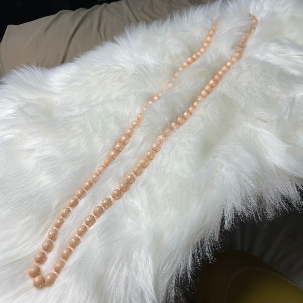 Vintage Cream & White Beads w/ No Clasp - OS